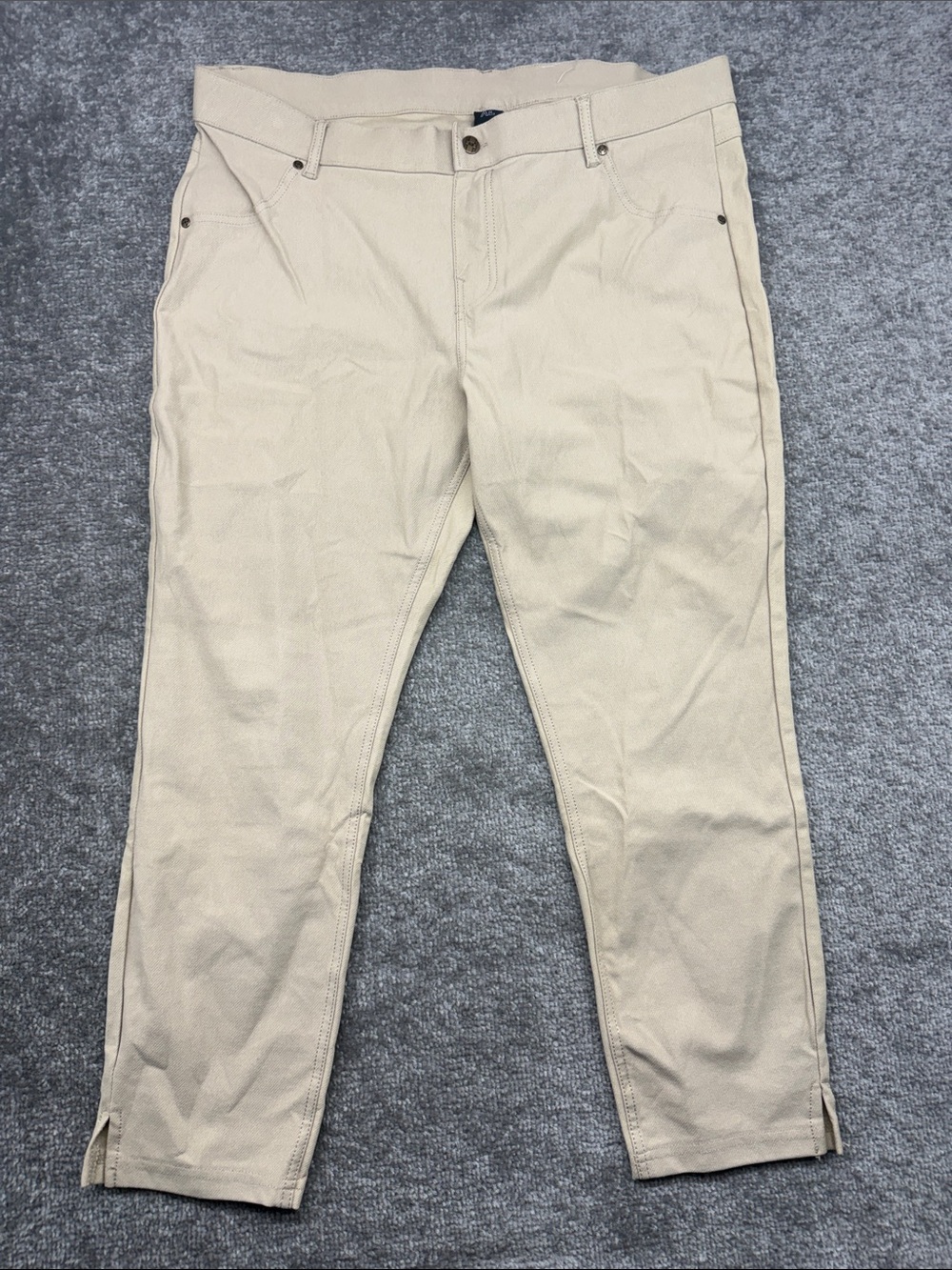 NWT Hue Capri Skinny Pants Womens XL Tan Mid Rise Ankle